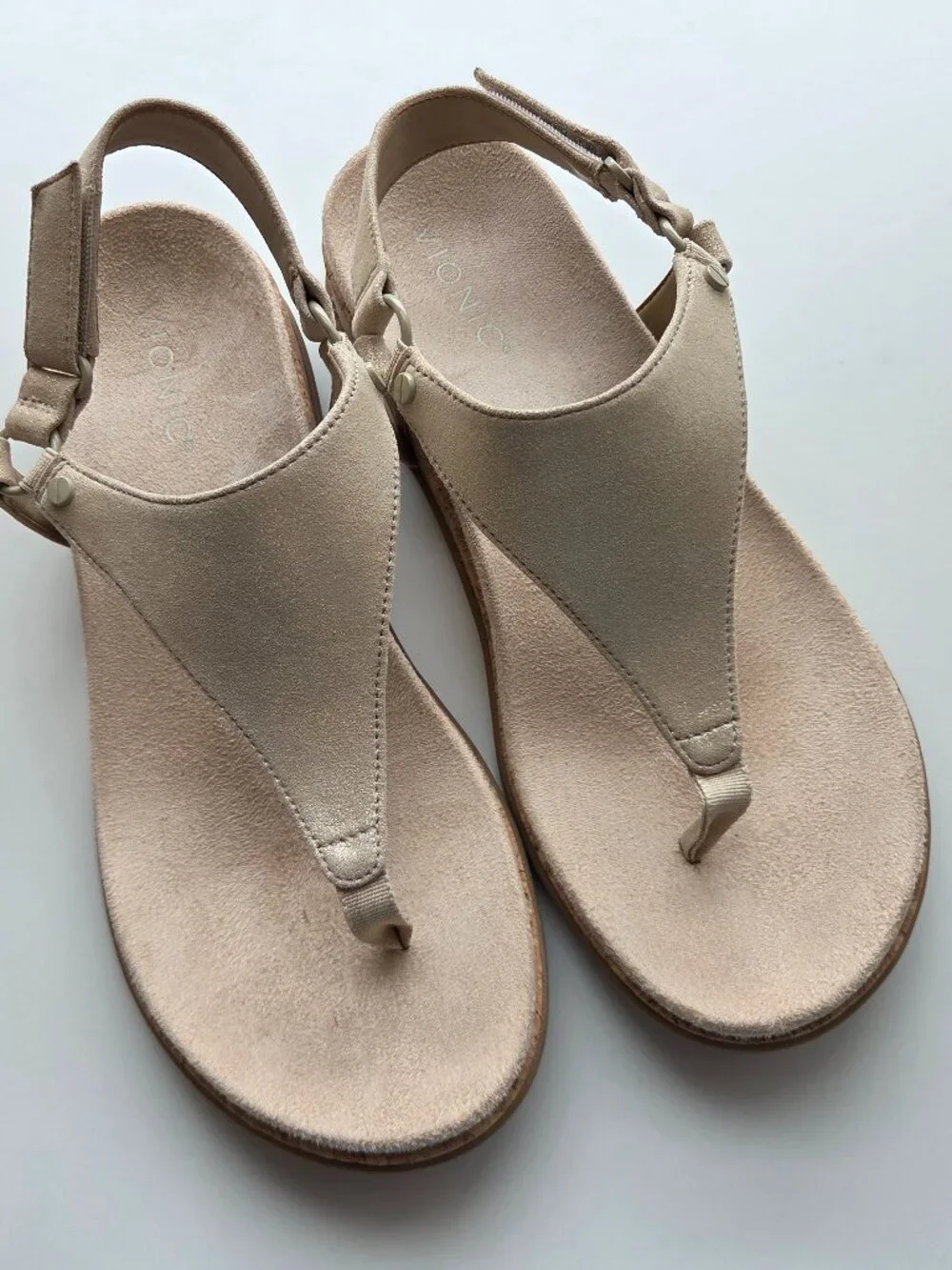 Vionic Kirra II Sandals Size 9 Wide Womens Slingback Comfort Gold Metallic